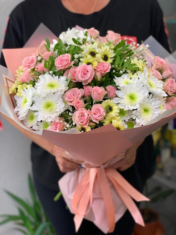 Букет цветов из: Розы и Хризантемы в Шамхале