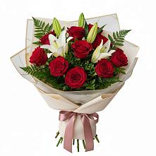 Букет цветов из:  Лилии и Розы в Шамхале