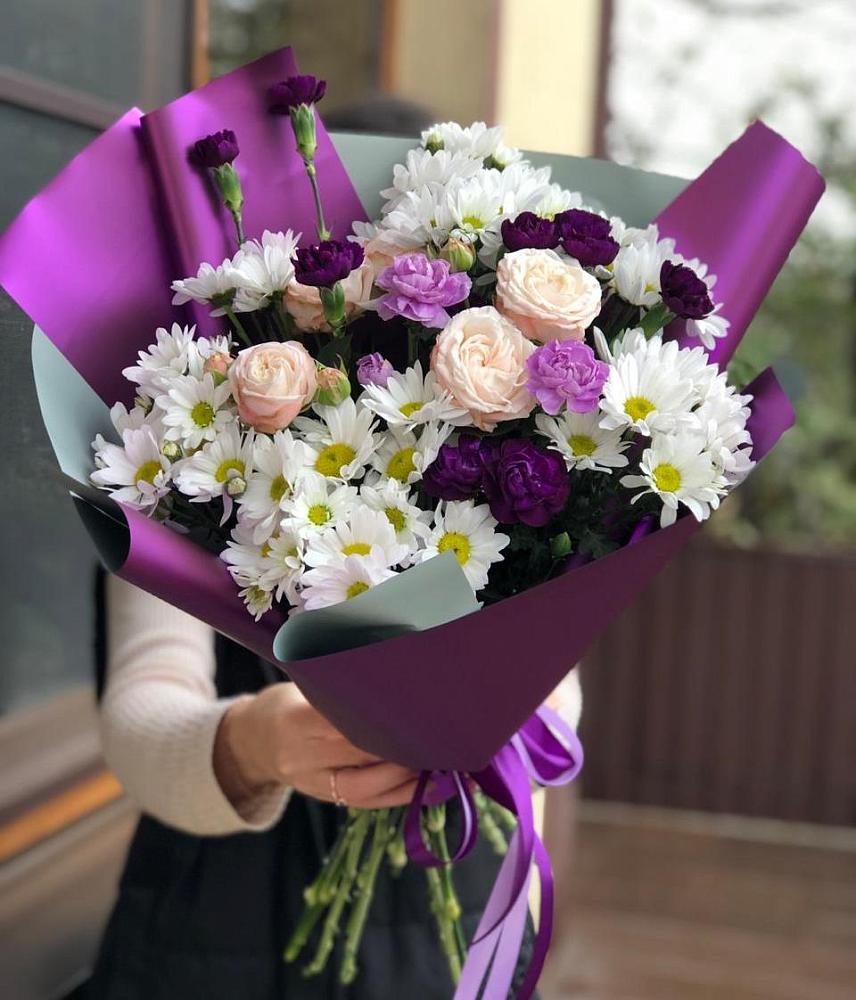 Букет цветов из: Хризантемы, Гвоздики и Розы в Шамхале