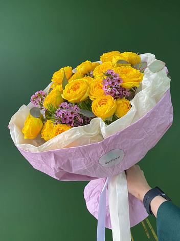 Букет Кустовые желтые розы в Шамхале