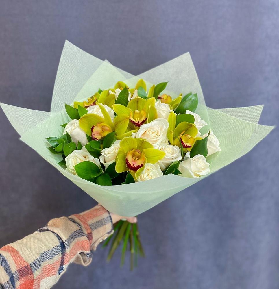 Букет цветов из: Орхидеи и Розы в Шамхале