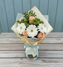 Букет цветов из:  Герберы, Розы и Хризантемы в Шамхале