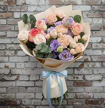 Букет цветов из:  Розы, Лизиантусы и Гвоздики в Шамхале